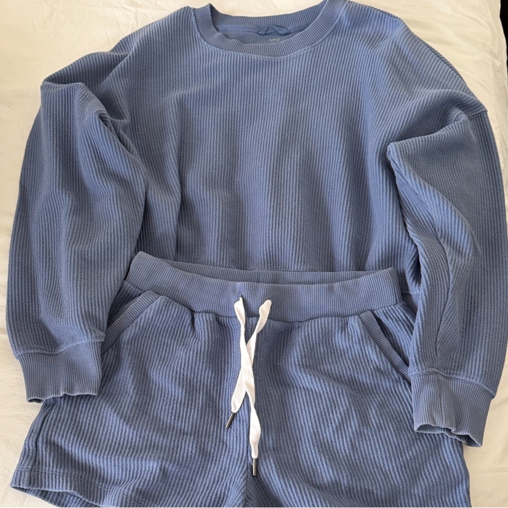 Aerie Blue Lounge Set